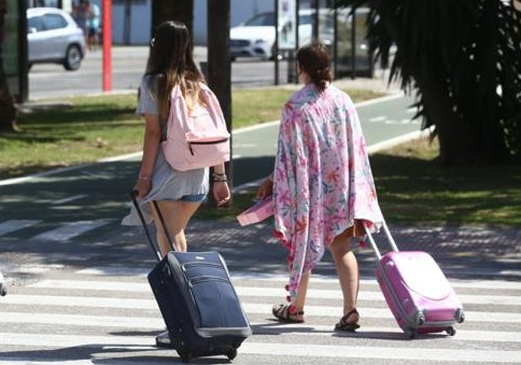 Conil, líder en el mes de septiembre tras superar el 94% de ocupación hotelera