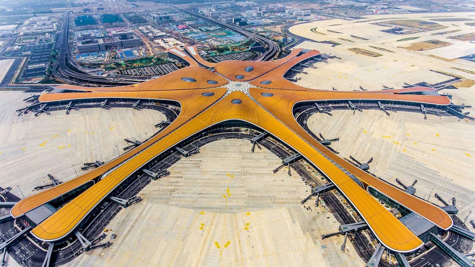 El aeropuerto internacional de Beijing Daxing, el mayor del mundo