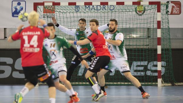El portero del Ximénez Álvaro de Hita, en el Ximénez-Granollers de Copa del año pasado