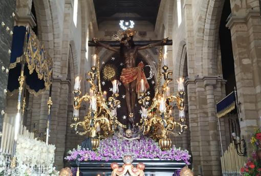 El Cristo del Remedio de Ánimas, esta tarde saliendo de San Lorenzo