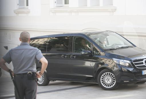 El exmandatario llegó rodeado de fuertes medidas de seguridad