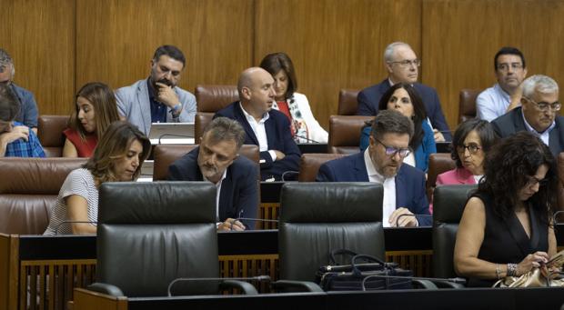 Imagen de la nueva organización del grupo parlamentario socialista