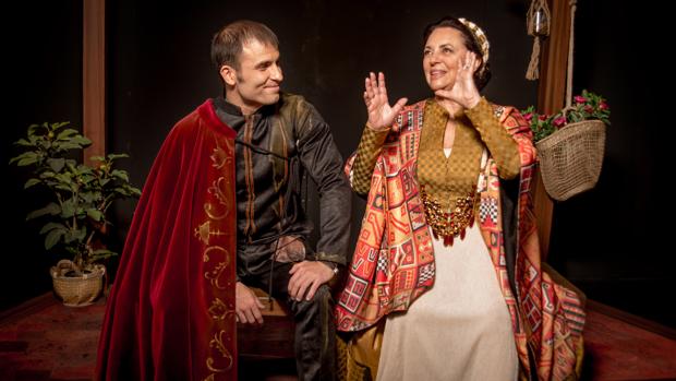 Julián Ortega y Gloria Muñoz, en «Mestiza»