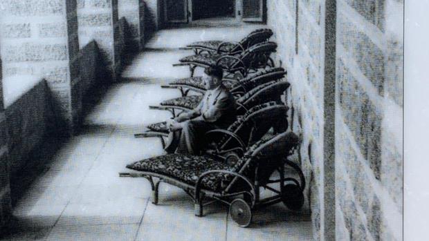 Hitler toma el sol en el Nido del Águila