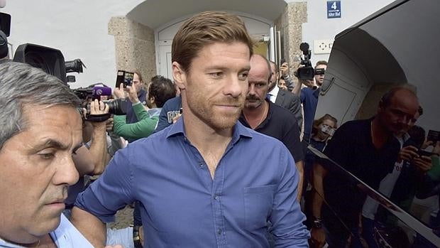 Xabi Alonso, denunciado por fraude