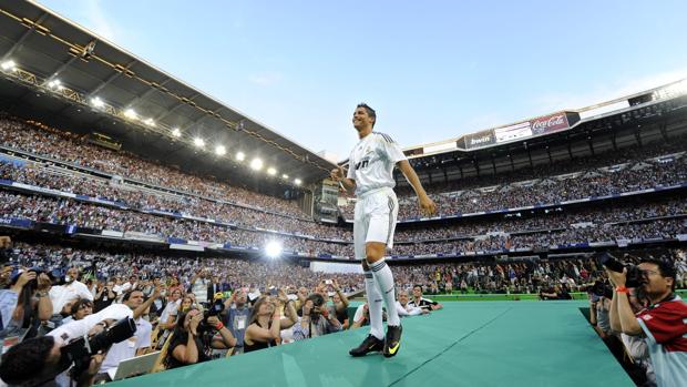Cristiano, en su presentación como jugador del Real Madrid