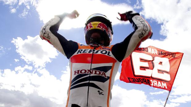 ;Marc Márquez, tras conseguir una victoria.