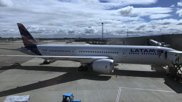 Avión de la Latam Airlines Boeing