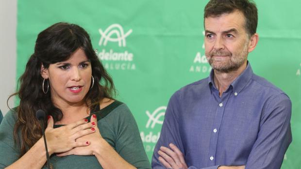 Teresa Rodríguez y Antonio Maíllo