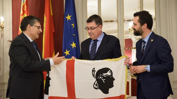 Acto celebrado en las Cortes Valencianas este sábado con los presidentes de los parlamentos