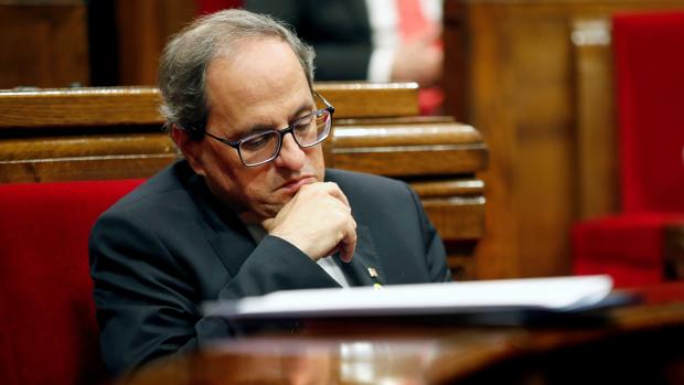 El presidente de la Generalitat, Quim Torra, durante un pleno del Parlament