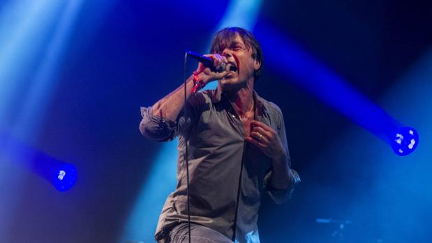 El cantante del grupo británico Suede, Brett Anderson