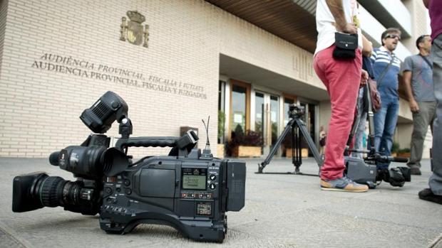 Acceso a la Audiencia Provincial de Castellón, sede del juicio