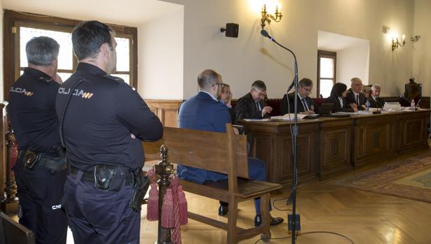 El acusado durante el juicio celebrado en Ávila