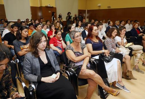 Público en la jornada celebrada en la Sede de la Universidad de Alicante