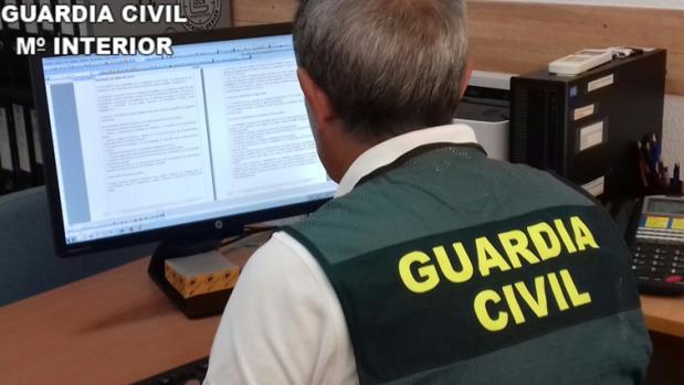 Imagen de la operación llevada a cabo por la Guardia Civil