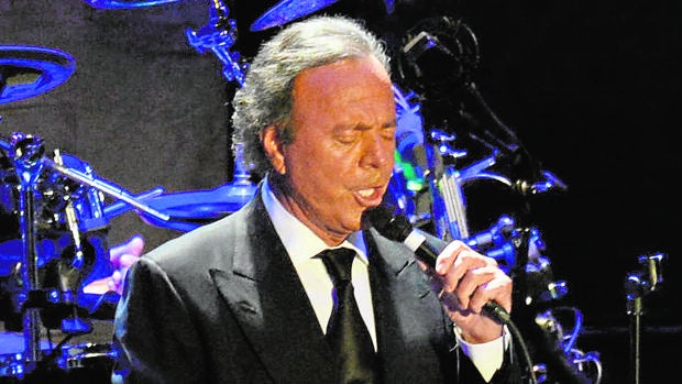 Julio Iglesias