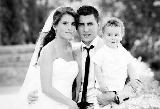 Natacha y Eden en el día de su boda