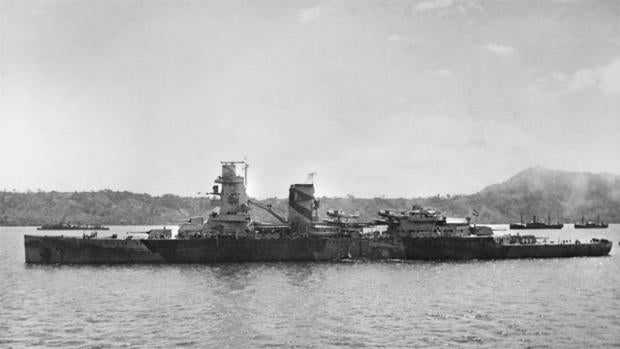 Fotografía de «De Ruyter» en el ancla, poco antes de su pérdida en la batalla del mar de Java.