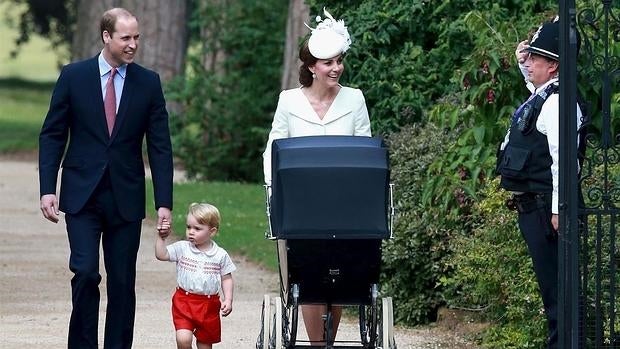 Un hotel francés rechaza la reserva de los Duques de Cambridge por falta de espacio