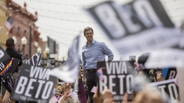 El demócrata Beto O'Rourke, durante un mitin este sábado en El Paso (Texas)