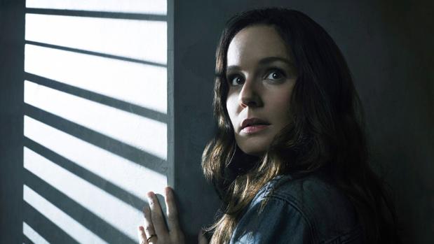 Sarah Wayne Callies es Katie Bowman en «Colony»