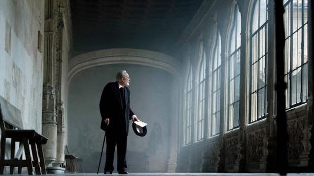 Karra Elejalde como Unamuno en la Universidad de Salamanca
