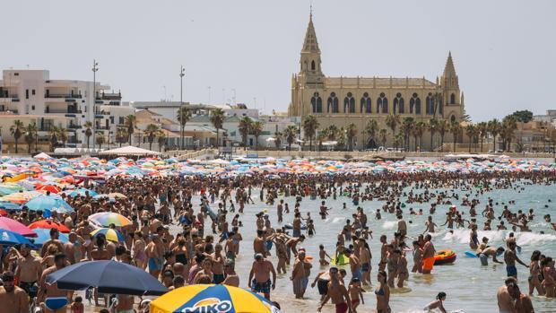 La playa de Regla en Chipiona.