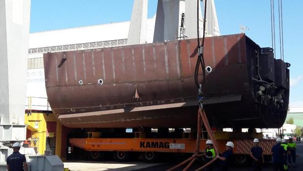 Primer bloque de la primera corbeta saudí que se construye en San Fernando