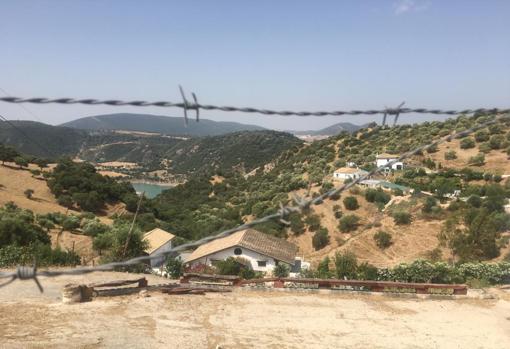 Vivienda de Lele, situado en el Hoyo Moreno, zona de casas rurales y chalets en el Tajo del Águila.