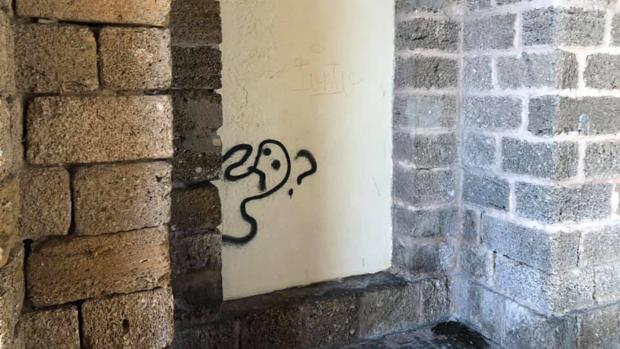 Pintada en las Puertas de Tierra