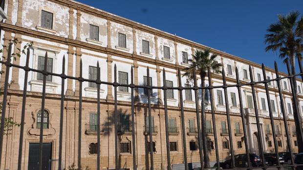 La rehabilitación del edificio de Valcárcel tendrá que financiarse con fondos propios de la UCA.