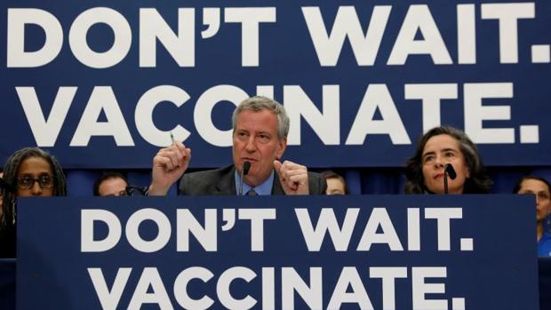 El alcalde de Nueva York, Bill de Blasio, tuvo que declarar la emergencia de salud pública en la ciudad por el sarampión