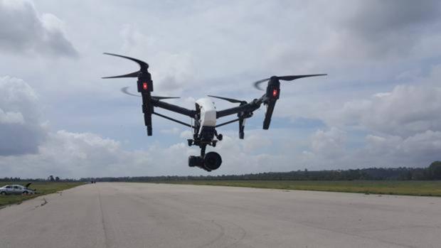 Un dron en pleno vuelo