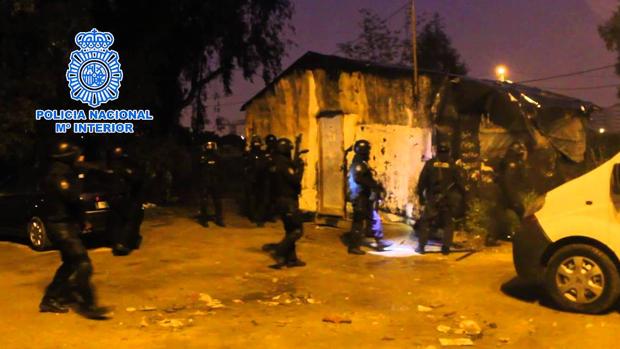 Imagen del operativo que la Policía ejecutó en el Vacie para recuperar parte del botín