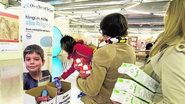 Campaña «Ningún niño sin bigote»