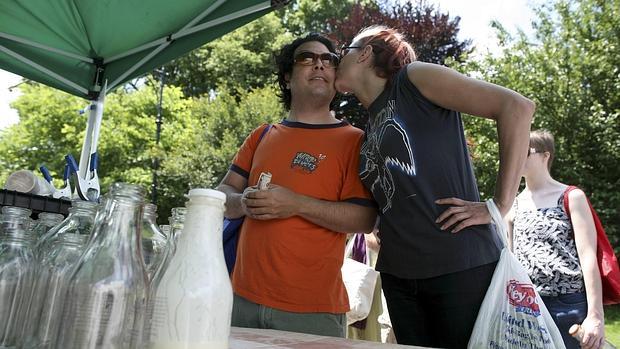 Un mercadillo de lácteos orgánicos en Brooklyn