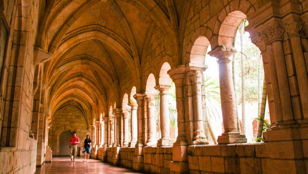 El claustro del antiguo monasterio de Sacramenia (Segovia) en North Miami Beach